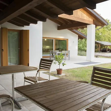 Al Montegallo Bed & Breakfast *